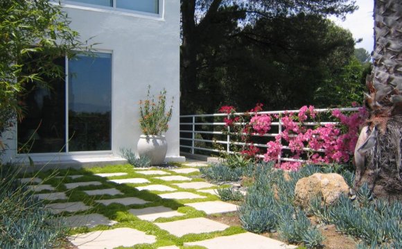 10 Stunning Landscape Design