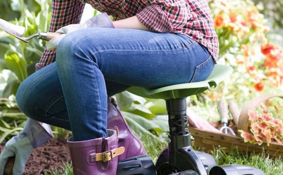 14 Great Gardening Seats 14