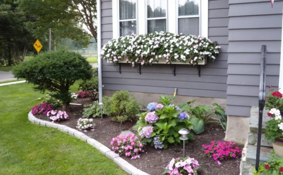 Flower bed ideas in front of
