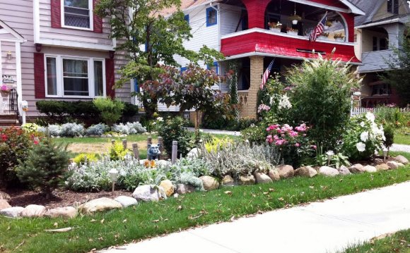 Small Front Yard Flower Beds