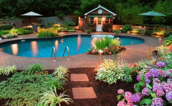 How to do Backyard Landscaping?