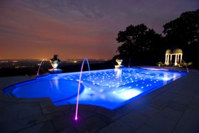 Swimming pool deck jets fountains